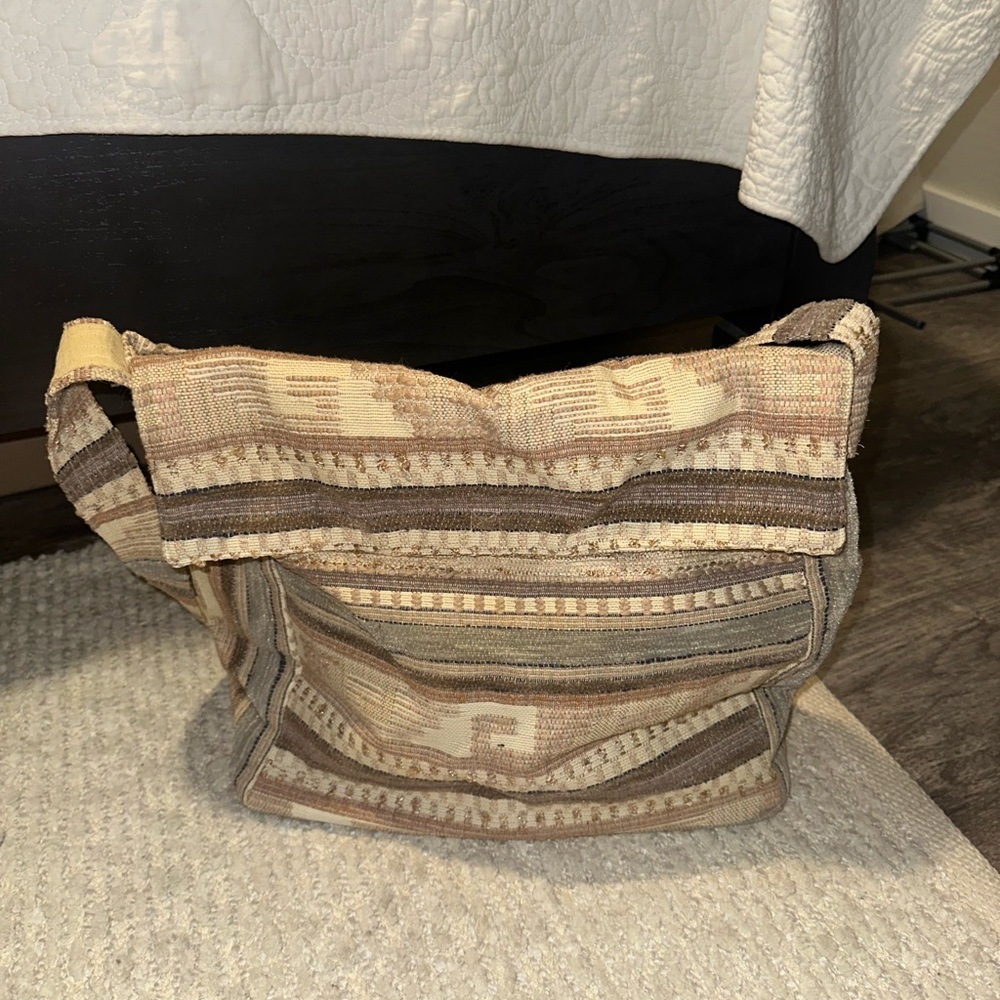 Earth Tones Aztec Print Shoulder Bag
